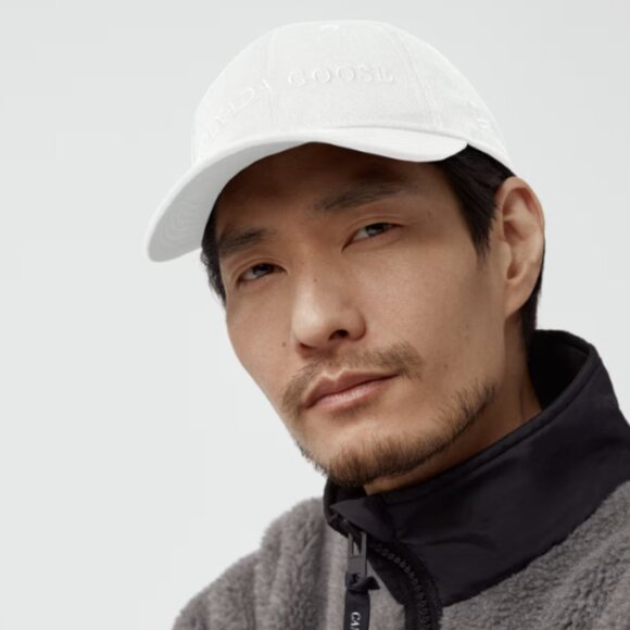 NWT Canada Goose Wordmark Adjustable Cap in White - Picture 2 of 4